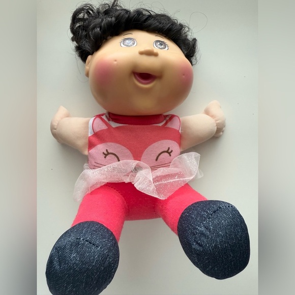 Cabbage Patch Kids Sittin' Pretty Doll. - Picture 1 of 7
